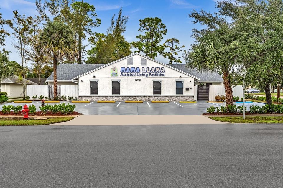 Mama Llama assisted living facility, Wellington, Florida